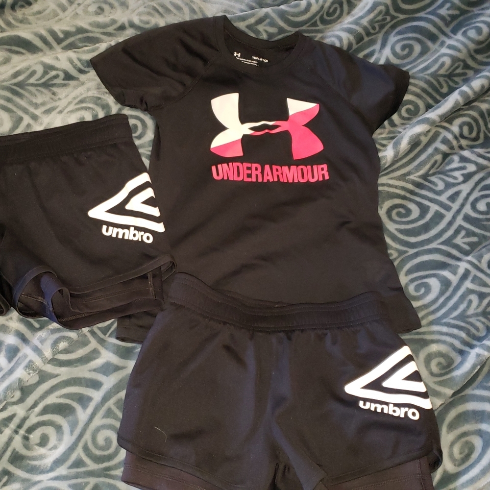 Girls Under Armour shirt/Umbro shorts